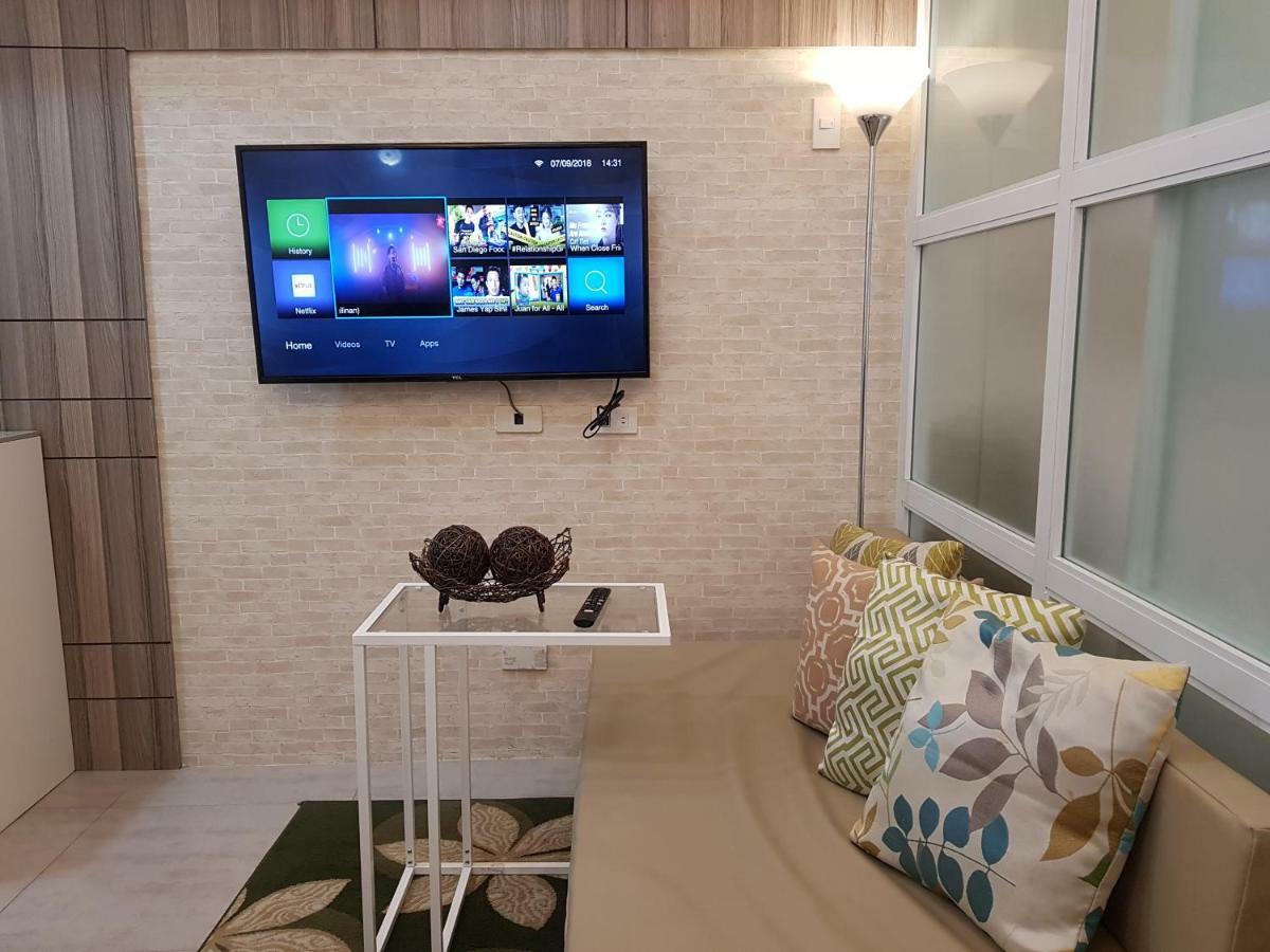 Cozy And Home Vacation Pad Tagaytay City Екстер'єр фото